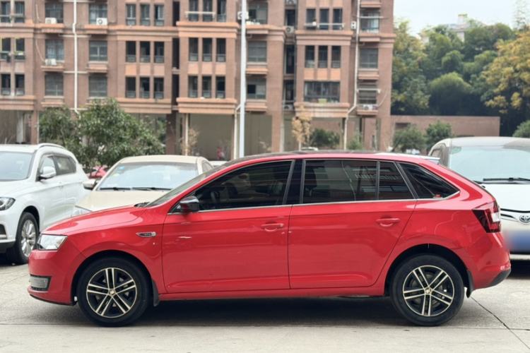 Used Skoda Rapid Spaceback 2016 1.6L Automatic Smart Drive Edition