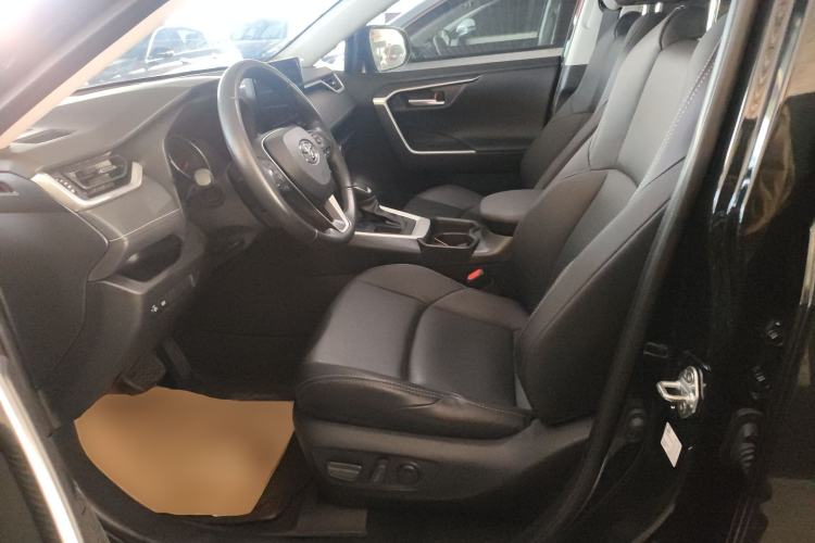 Used Toyota Wildlander 2023 2.0L CVT Two-Wheel Drive Urban Edition
