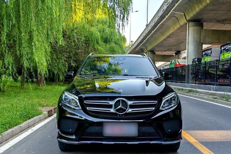 Used Mercedes-Benz GLE 2018 GLE 320 4MATIC Dynamic Edition Collector's Edition
