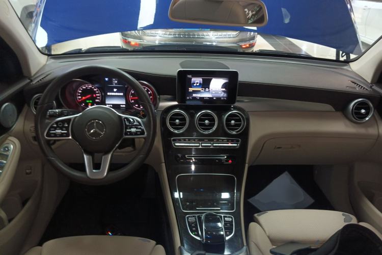 Used Mercedes-Benz GLC 2017 GLC 260 4MATIC Dynamic Edition
