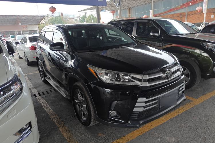 Used Toyota Highlander 2018 2.0T Four-Wheel Drive Luxury Version 7 Seats China VI Standard
