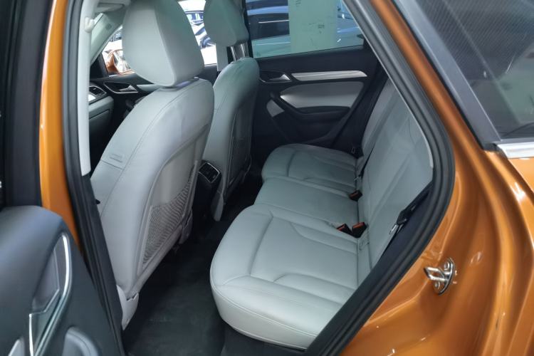 Used Audi Q3 2015 30 TFSI Comfort Model
