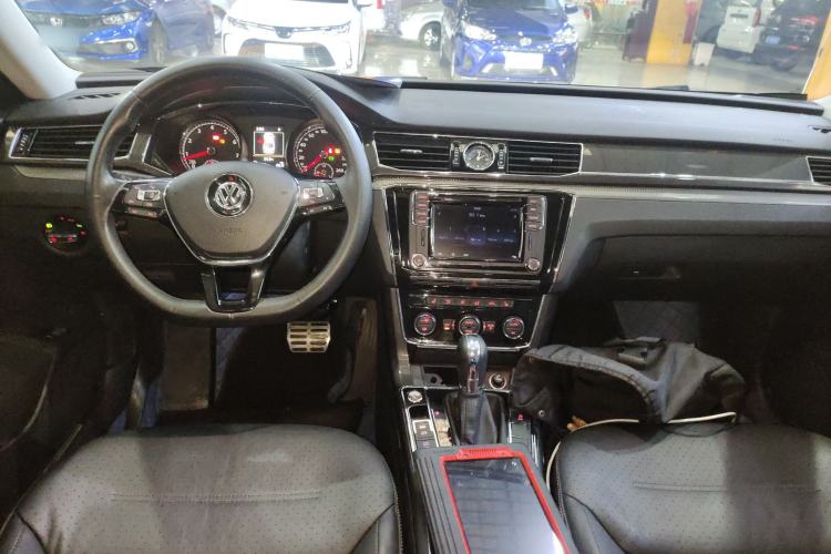 Used Volkswagen Passat 2016 330TSI DSG Prestige Edition
