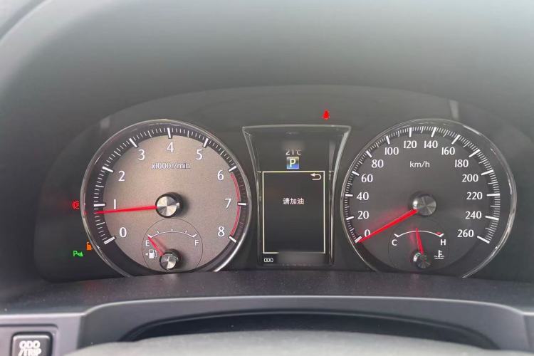 Used Toyota Crown 2015 2.0T Fashion Edition
