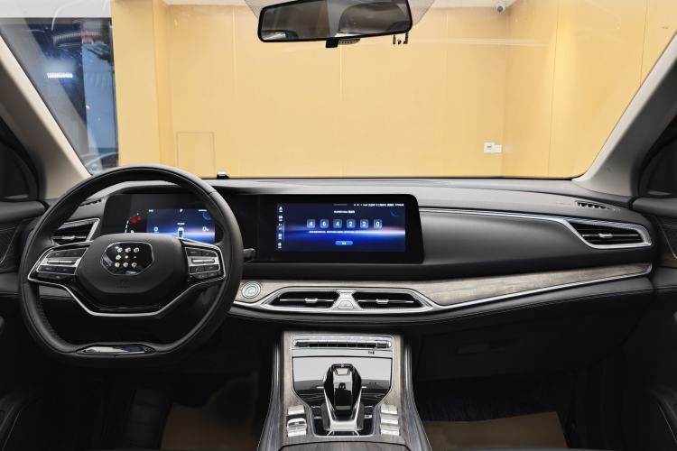 Used  E5 2023 1.5L DE-i 100KM Comfort Edition 7-Seater
