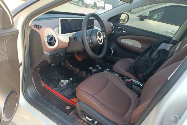 Used Wuling Bingo 2023 333 km Lingxi Connected+ Version
