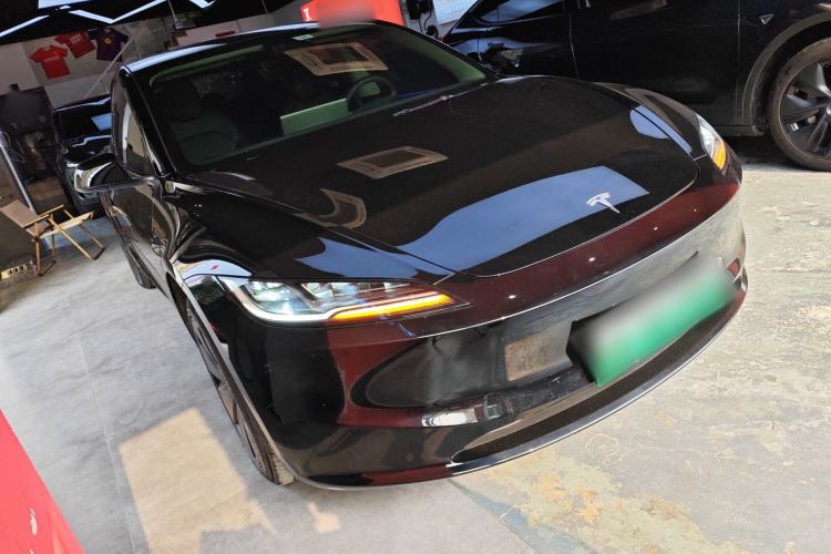 Used Tesla Model 3 2023 Rear-Wheel-Drive Version
