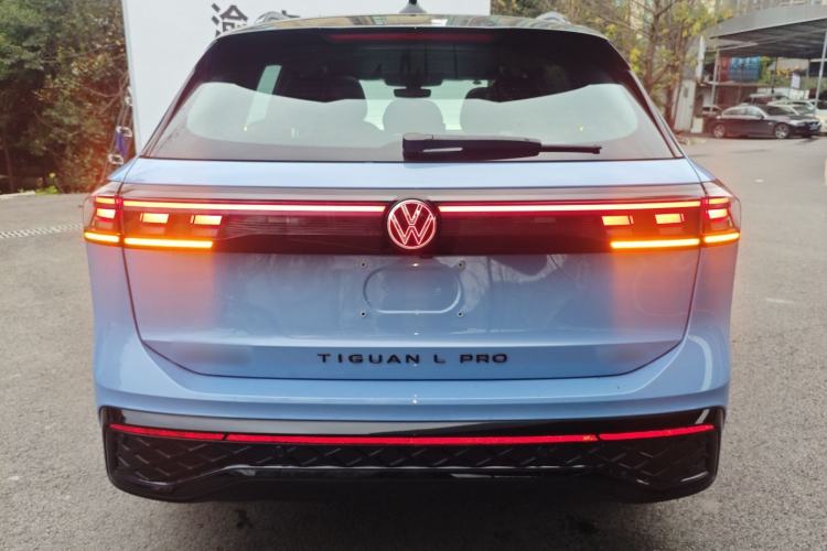 Used Volkswagen Tiguan L 2024 PRO 380TSI Four-Wheel Drive R-Line Prestige Edition
