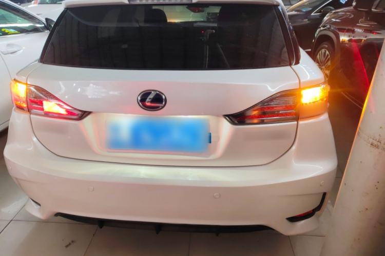 Used Lexus CT 2014 CT200h Elite Edition Monochrome
