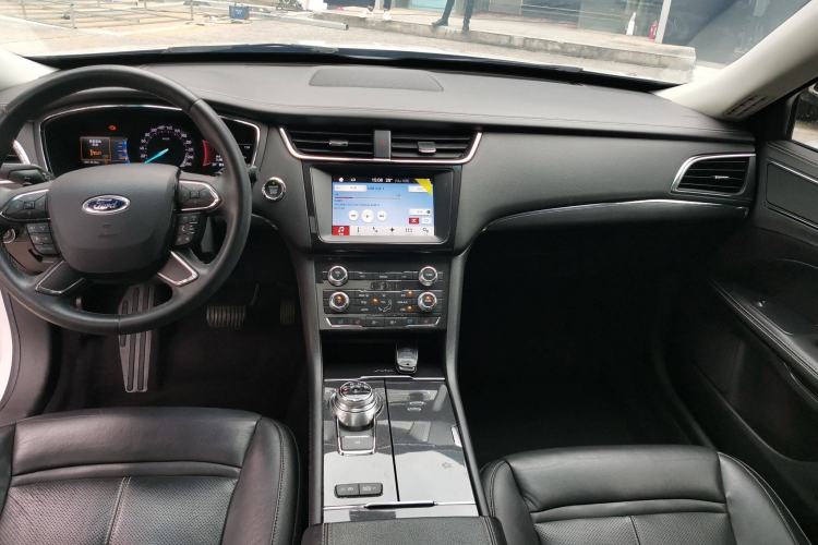 Used Ford Taurus 2017 EcoBoost 245 Fashion Edition
