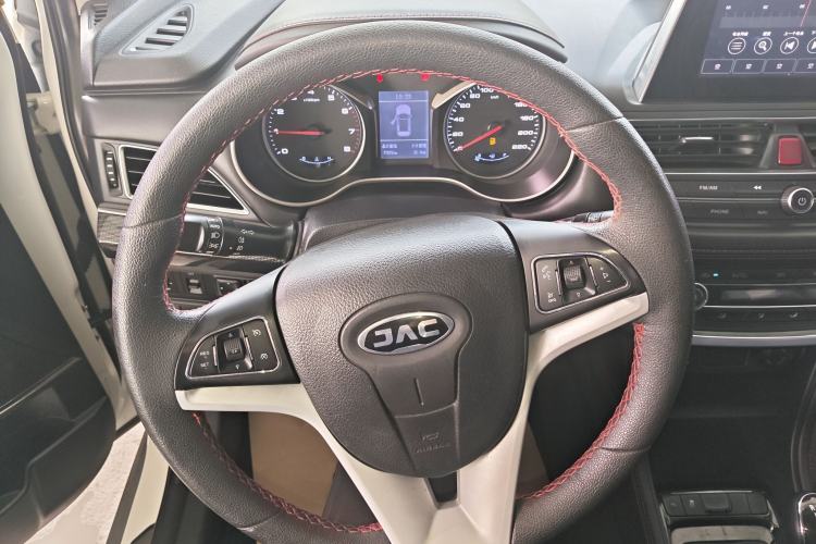 Used  Refine S3 2017 1.6L Manual Luxury Smart Model