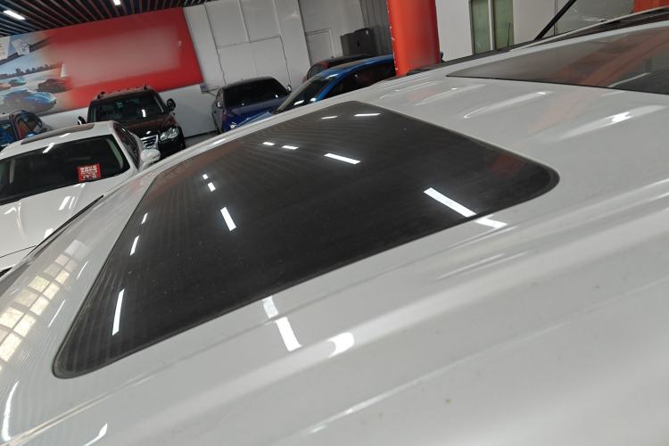 Used Buick GL8 2018 ES 28T Flagship Model China VI Standard
