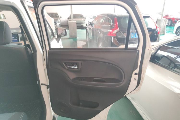 Used  LINGBOX 2021 Comfort Edition
