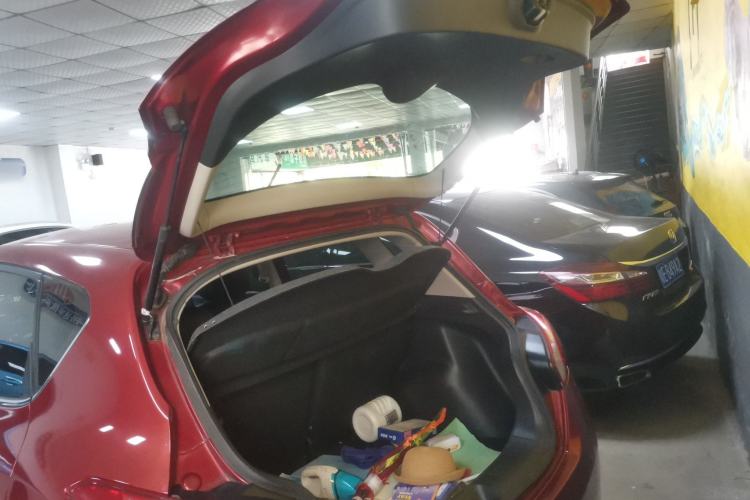 Used Nissan Tiida 2014 1.6L CVT Comfort Model