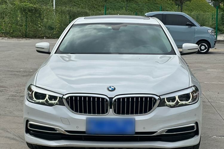 Used BMW 5 Series 2019 Facelifted 525Li Luxury Package
