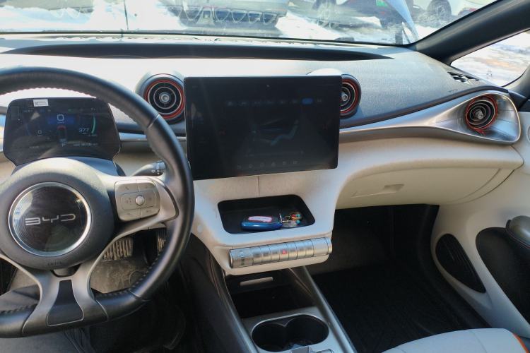 Used BYD Dolphin 2021 405 km Fashion Edition
