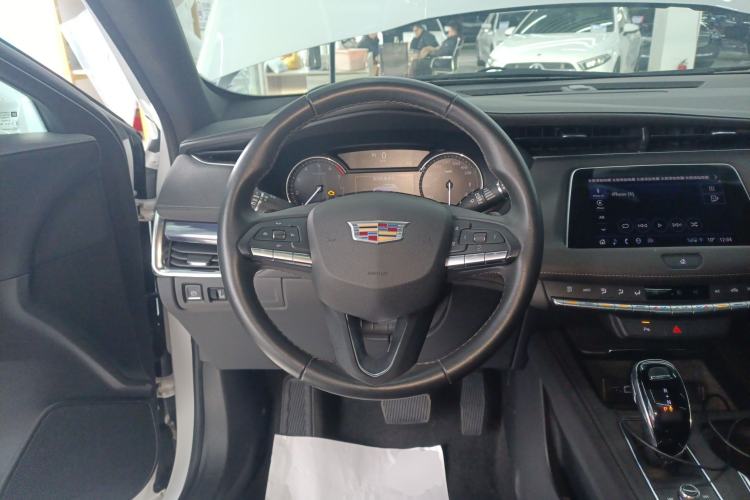 Used Cadillac XT4 2022 28T Two-Wheel Drive Fashion Edition
