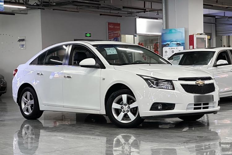 Used Chevrolet Cruze 2013 1.8L SE AT
