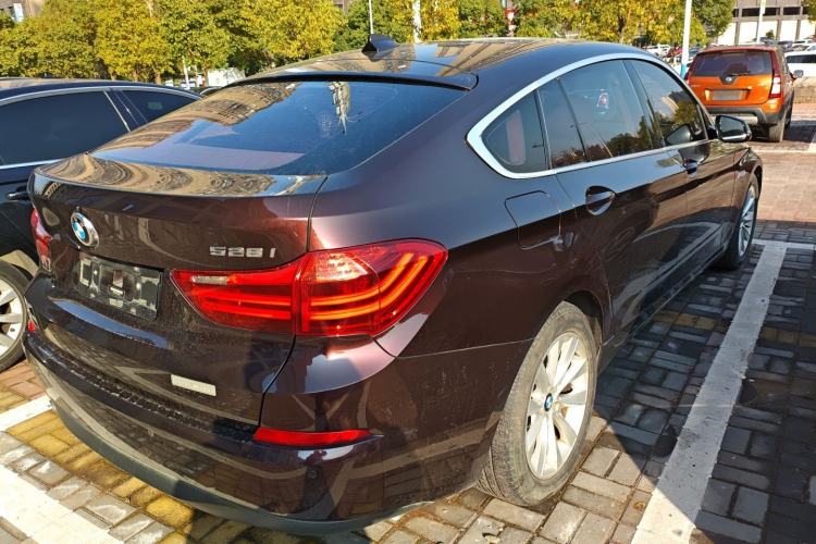 Used BMW 5 Series GT 2015 528i Leading Model