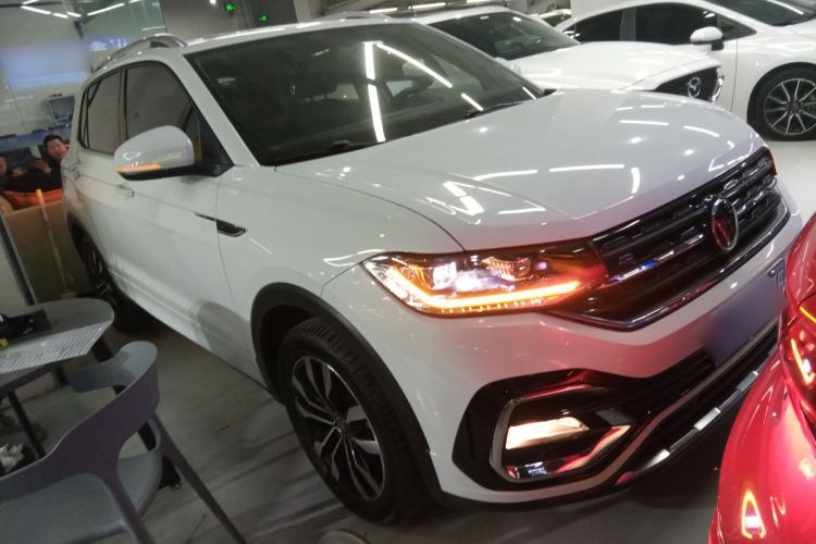 Used Volkswagen Tacqua 2021 280TSI DSG R-Line Smart Connectivity Version