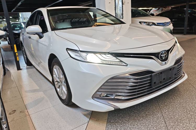 Used Toyota Camry 2018 2.0G Luxury Edition