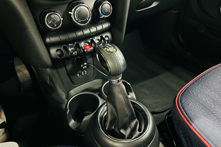 Used  MINI 2014 1.2T ONE+
