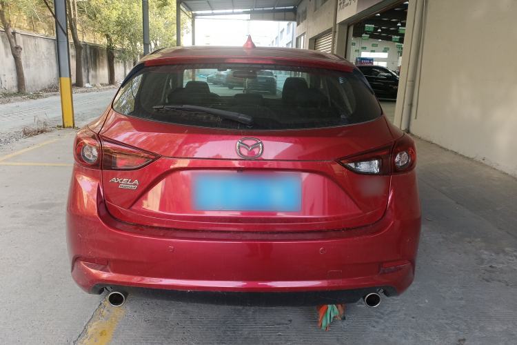 Used Mazda Mazda 3 Axela 2017 Hatchback 2.0L Automatic Luxury Model Emission Standard China V
