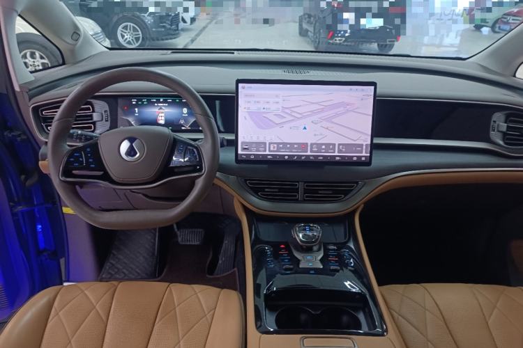 Used Denza D9 2022 DM-i 970 Four-Wheel Drive Flagship Model