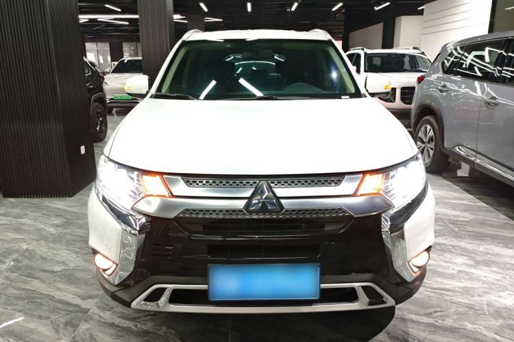 Used Mitsubishi Outlander 2021 2.4L 4x4 Comfort Edition 5 Seats
