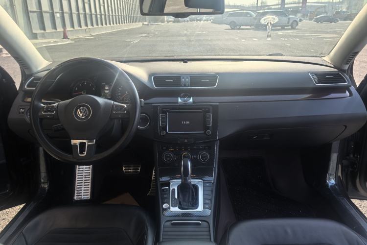 Used Volkswagen Magotan 2015 Revised 1.8TSI Prestige Version
