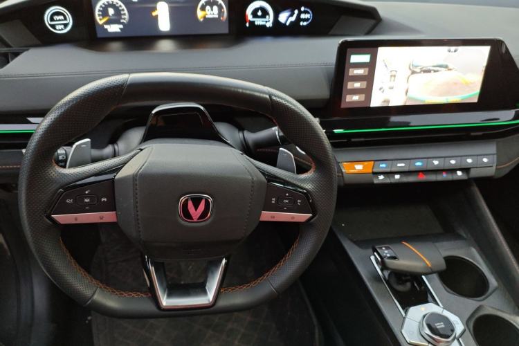 Used Changan UNI-V 2024 1.5T Prestige Sport Edition
