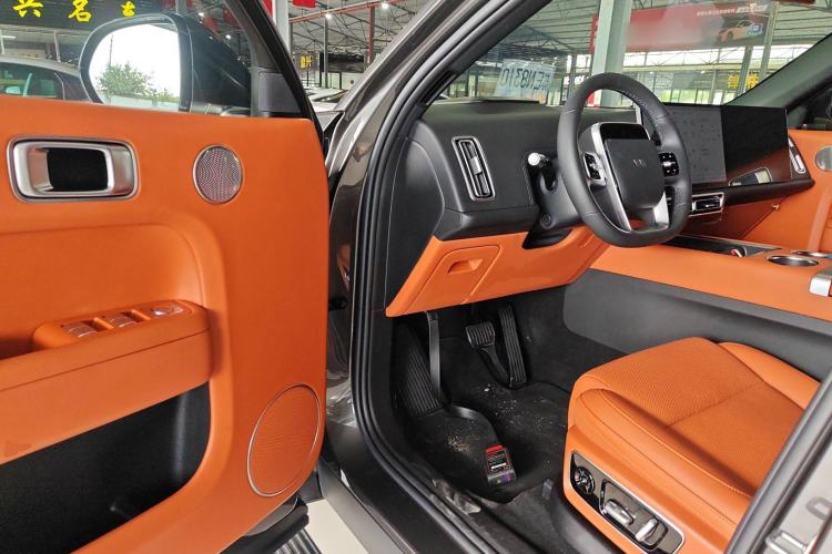 Used Li Auto L7 2023 Air model
