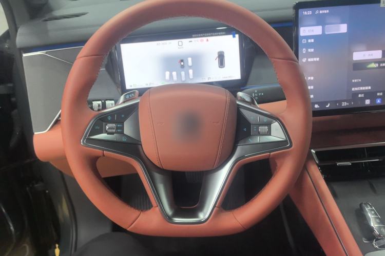 Used BYD Tang L 2025 DM 175KM Drone Player Edition
