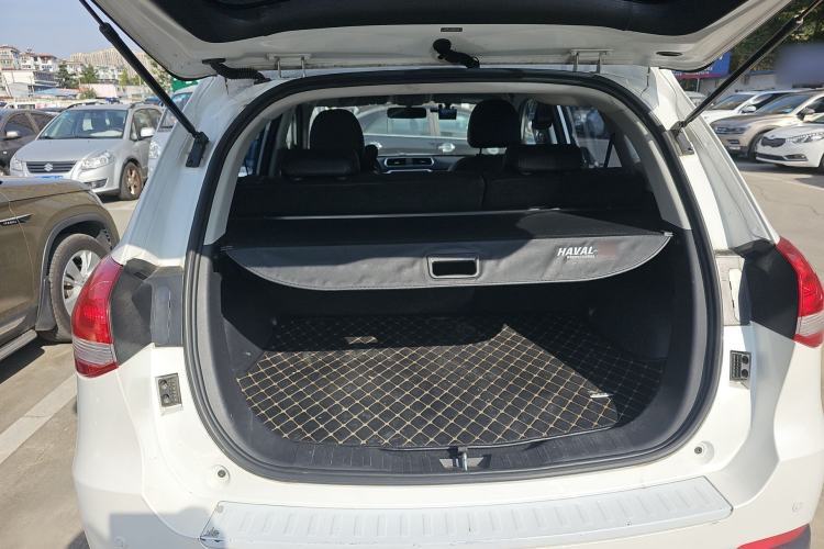 Used Haval H2 2018 Chuanxiang Edition Blue Badge 1.5T Dual-Clutch Two-Wheel Drive ZhiShang Model
