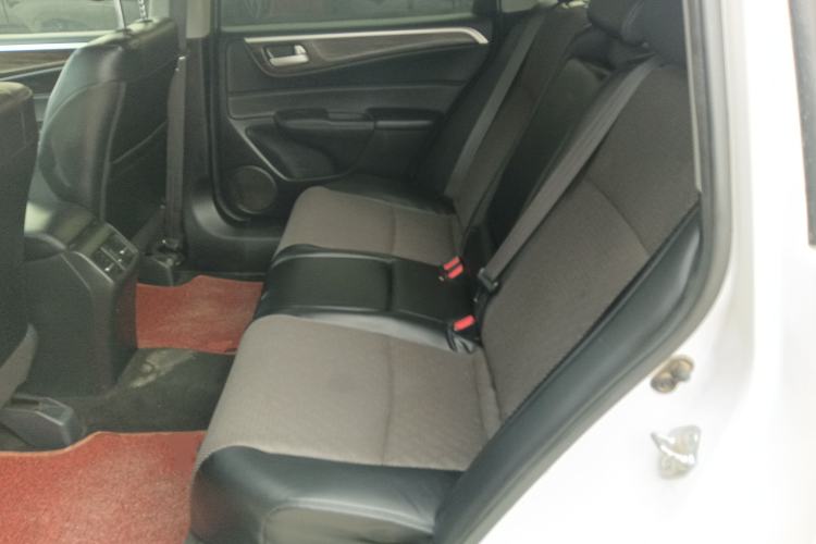 Used Honda Jade 2017 1.8L automatic Comfort version 5 seats
