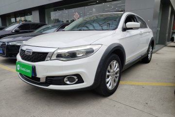 Used Qoros 3 2017 Urban SUV 1.6T Automatic Zhiyue Model