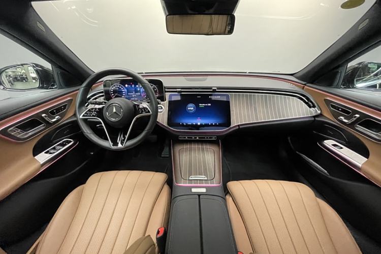 Used Mercedes-Benz E-Class 2024 Refresh E 300 L Stylish Edition