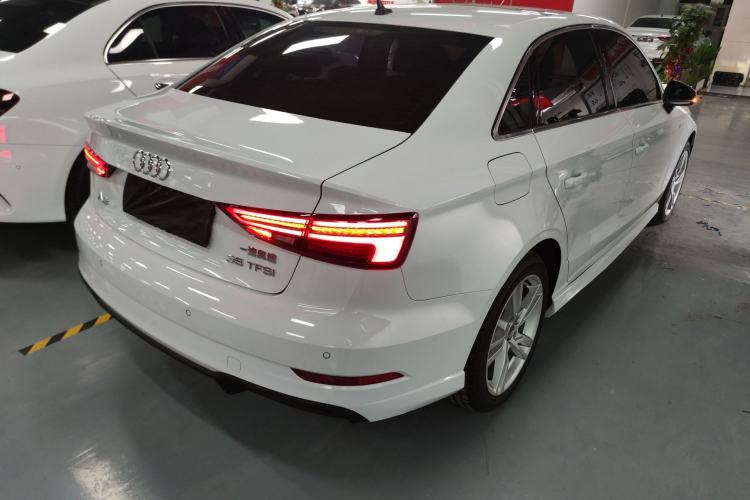 Used Audi A3 2019 Limousine 35 TFSI Fashion Edition China V standard