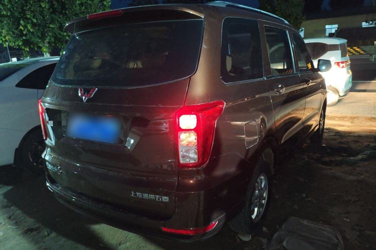 Used Wuling Hongguang 2019 1.5L S Standard Version China VI LAR
