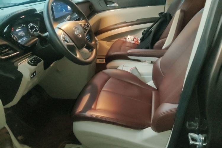 Used Buick GL8 2023 Land Executive Class Smart Enjoyment Model
