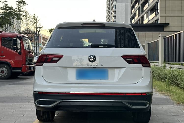 Used Volkswagen Tiguan L 2022 330TSI Automatic Two-Wheel Drive Smart Edition
