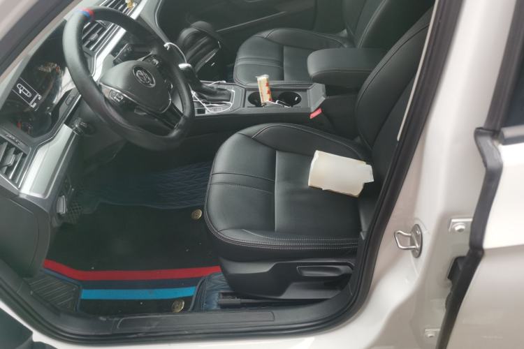 Used Volkswagen Lamando 2019 230TSI DSG Vision Edition China VI Standard