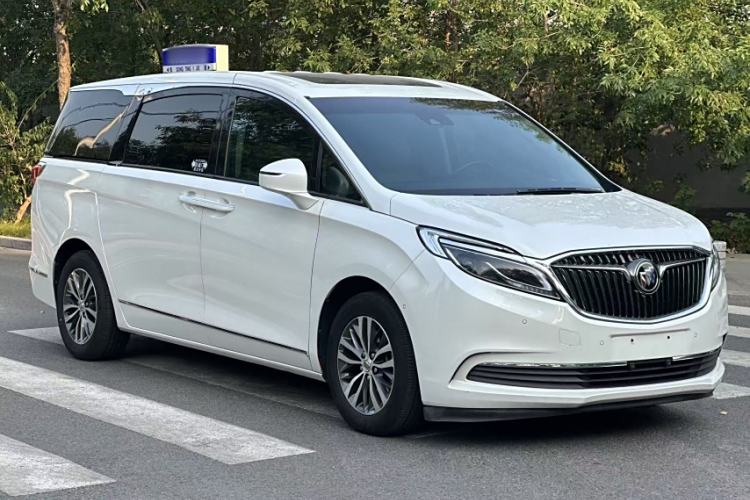 Used Buick GL8 2017 ES 28T Flagship Model China V Standard
