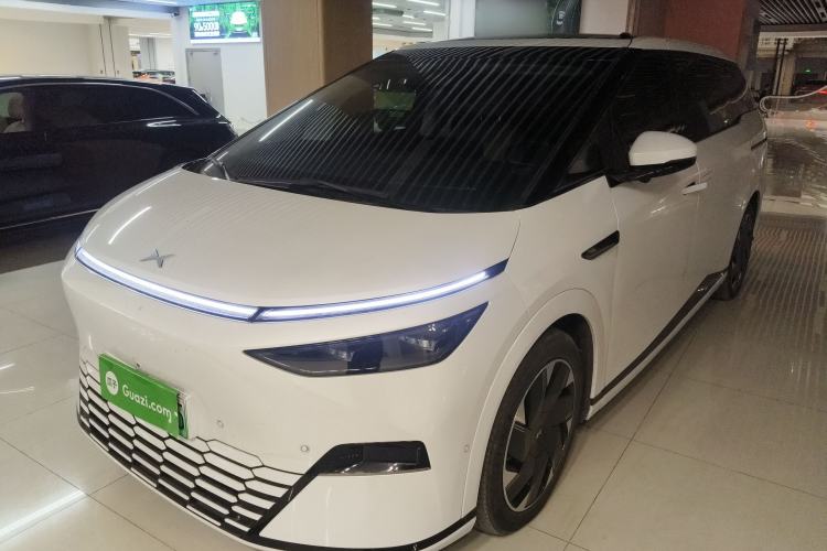 Used XPeng X9 2024 702 Ultra-Long Range Max