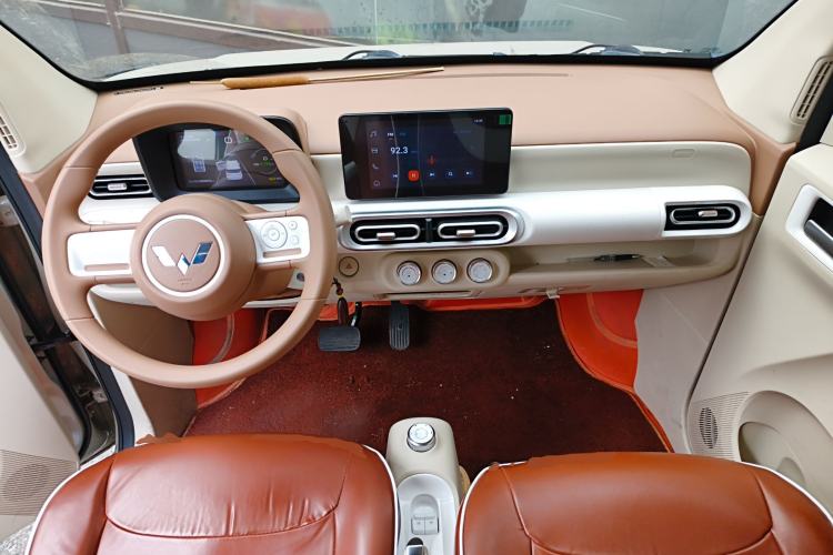 Used Wuling Hongguang MINIEV 2024 3rd Generation 215km Advanced Version