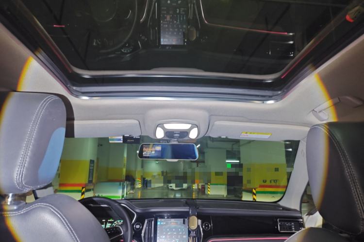 Used Zotye T700 2017 1.8T Dual-Clutch Prestige Model
