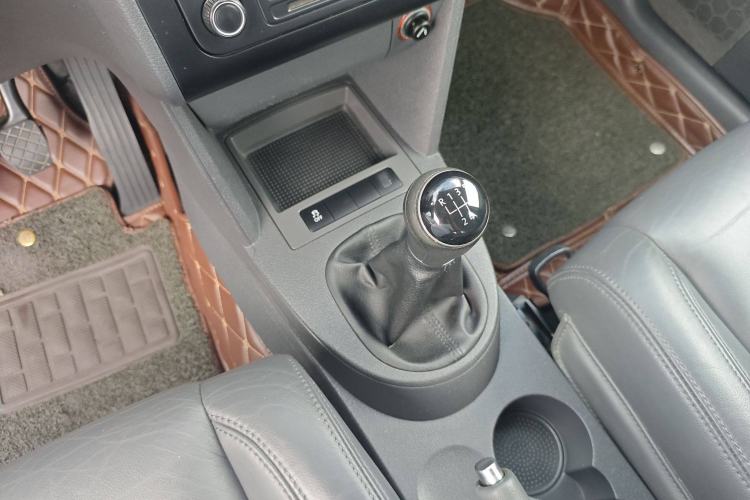 Used Volkswagen Touran 2015 1.4T Manual Comfort Edition 5-Seater
