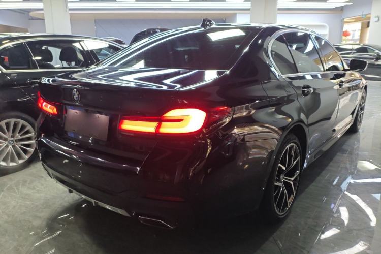 Used BMW 5 Series 2022 Second Facelift 530Li Luxury Version M Sport Package
