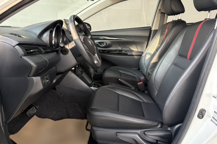 Used Toyota YARiS L 2020 1.5L CVT Luxury Edition
