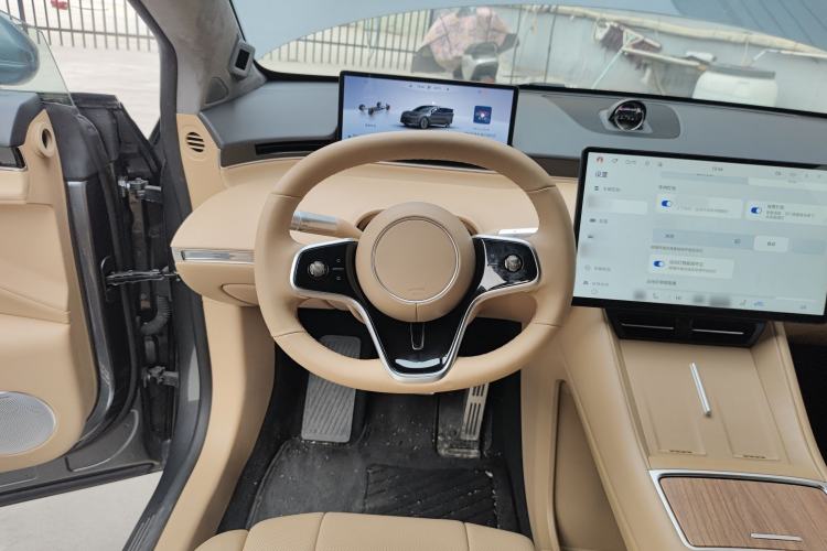 Used Hima Luxeed R7 2025 Extended-Range 331km Ultra